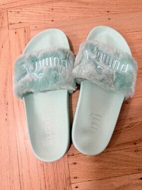 Puma Fenty Mint Furry Slides - Size US 6